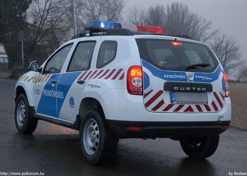 Dacia Duster, fotó: Norbee
Keywords: magyar magyarország rendőr rendőrautó rendőrség