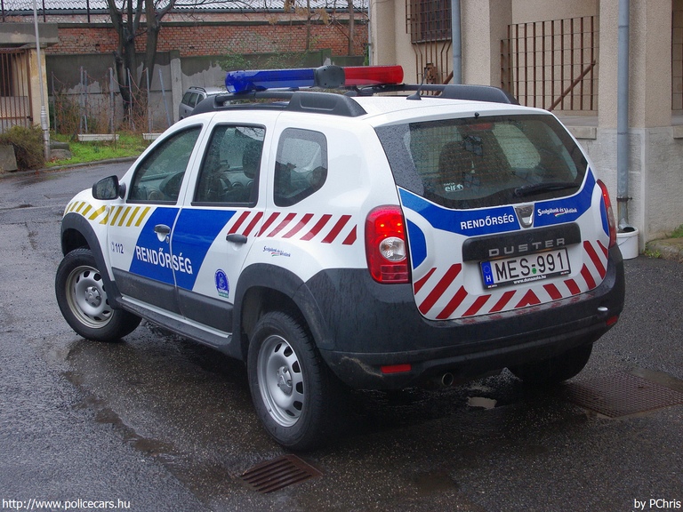 Dacia Duster, fotó: PChris
Keywords: rendőr rendőrautó rendőrség magyar Magyarország MES-991