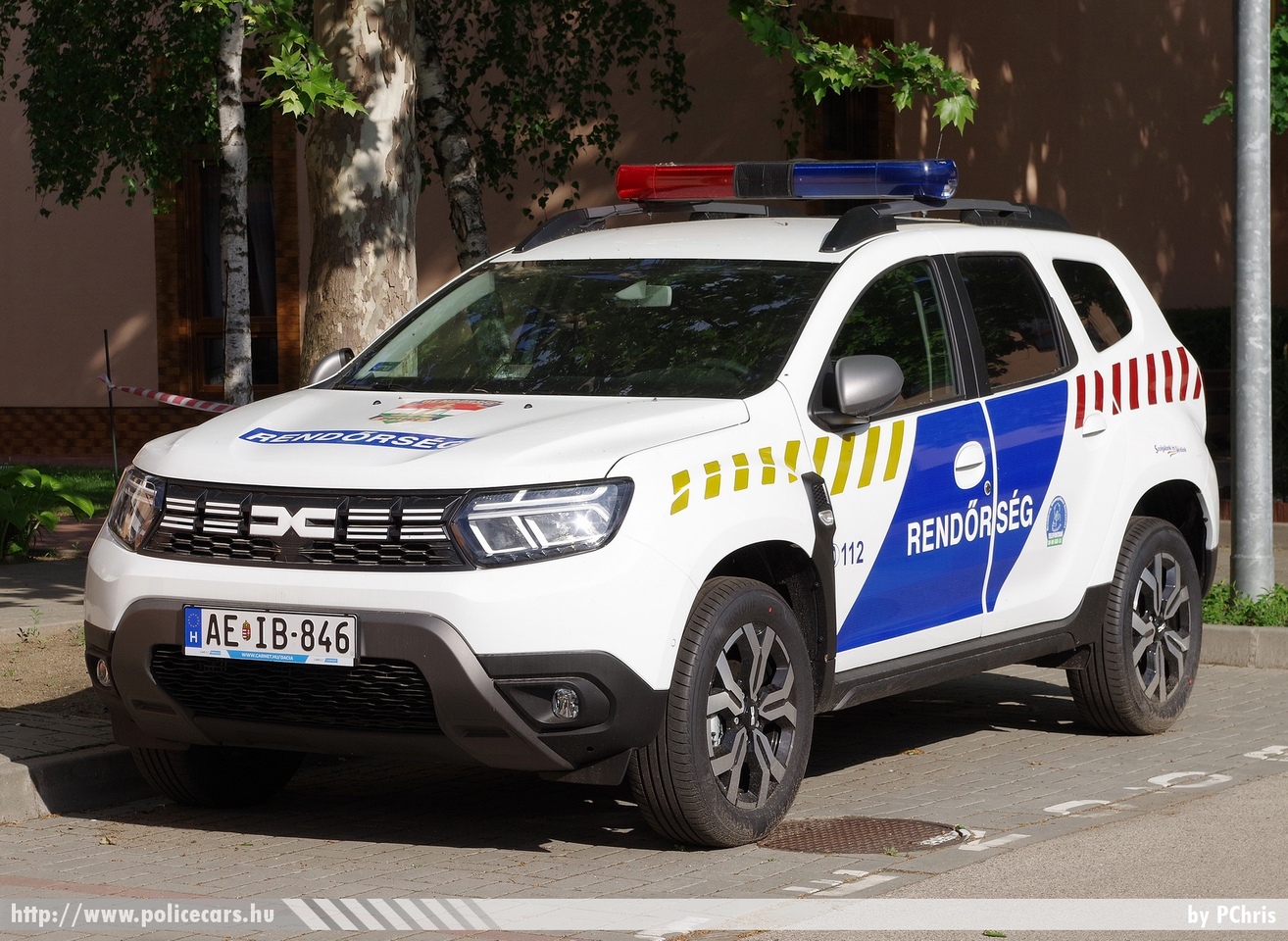 Dacia Duster, fotó: PChris
Keywords: rendőr rendőrautó rendőrség magyar Magyarország Hungary hungarian police policecar AEIB-846