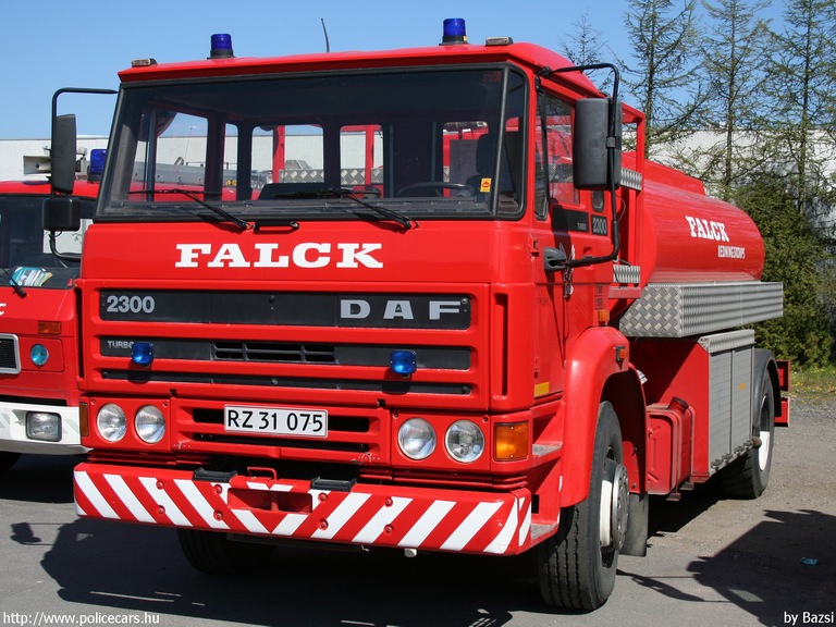 DAF 2300, Falck, fotó: Bazsi
Keywords: tûzoltó tûzoltóautó tûzoltóság dán Dánia