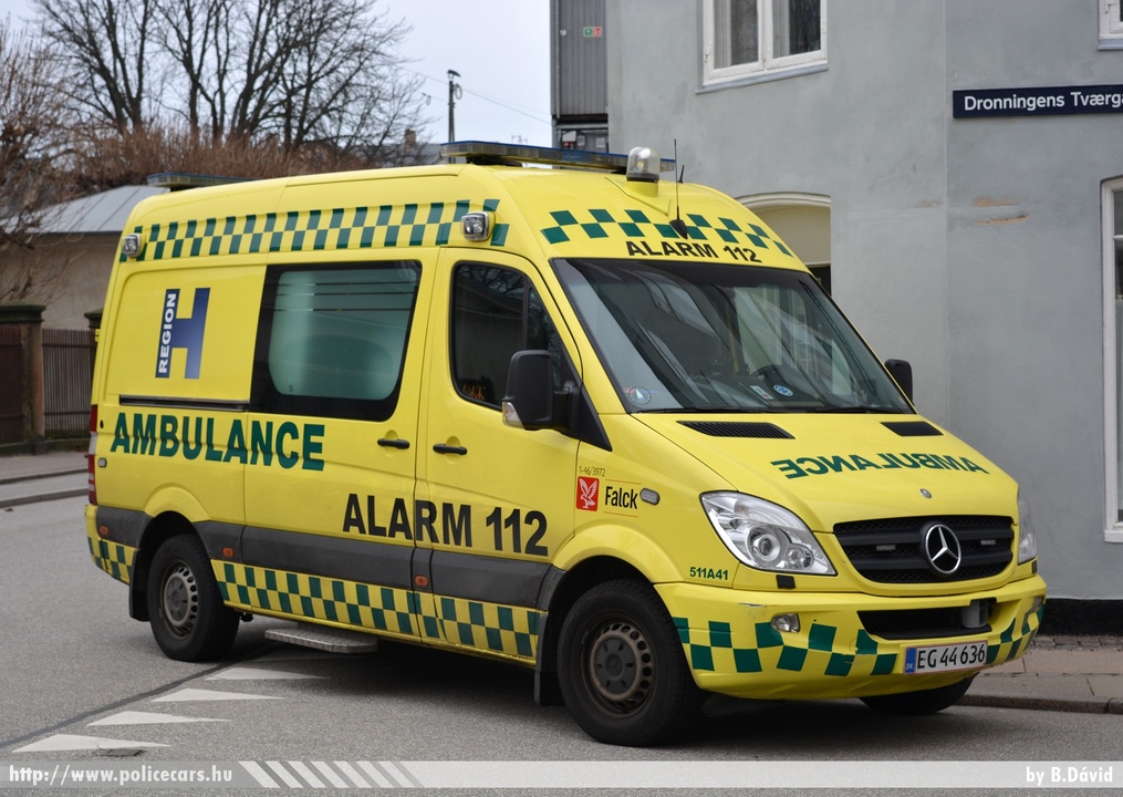 Mercedes-Benz Sprinter II 319 CDI, fotó: B.Dávid
Keywords: dán Dánia mentő mentőautó danish Denmark ambulance