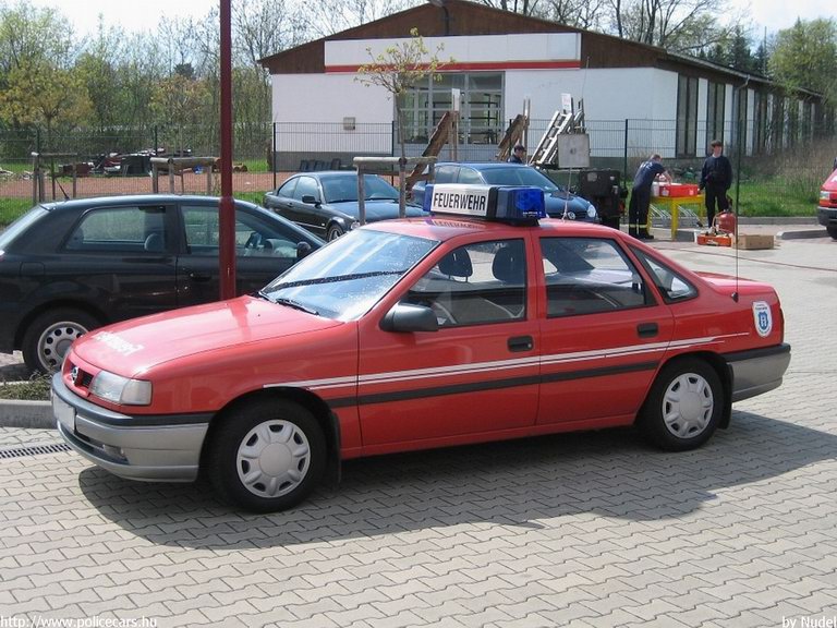 Opel Vectra A, fotó: Nudel
Keywords: német Németország tûzoltó tûzoltóautó tûzoltóság