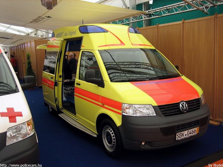 Volkswagen Transporter T5, fotó: Nudel
Keywords: Németország német mentő mentőautó