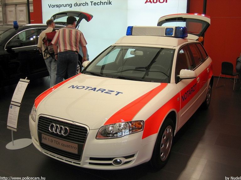 Audi A4, fotó: Nudel
Keywords: német Németország mentő mentőautó
