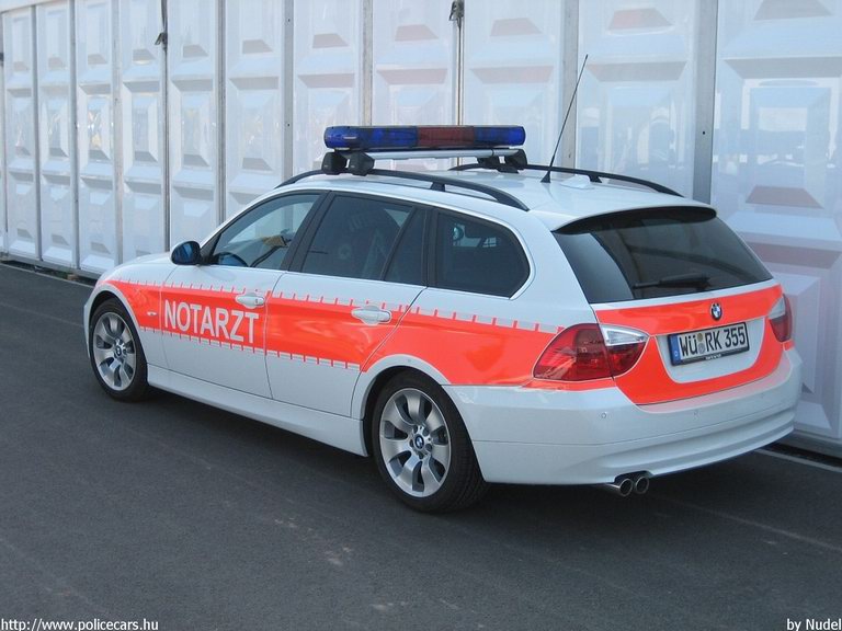 BMW, fotó: Nudel
Keywords: német Németország mentő mentőautó