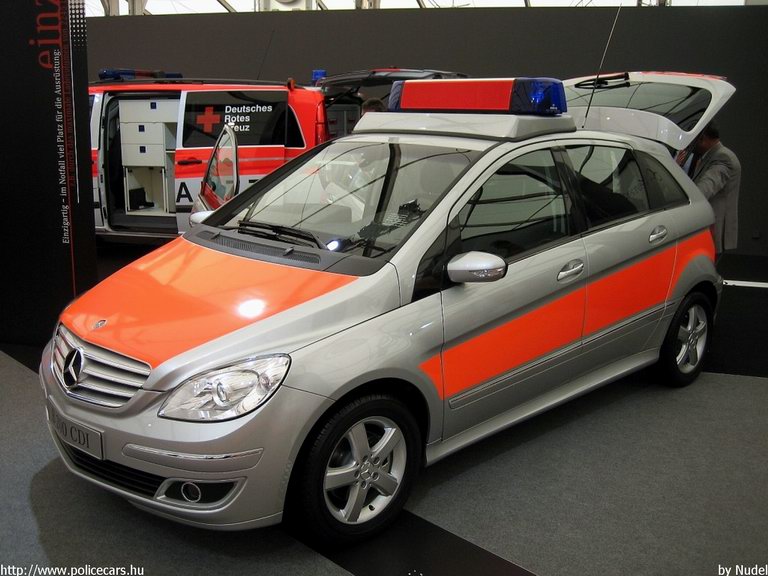 Mercedes B 200, fotó: Nudel
Keywords: német Németország mentő mentőautó