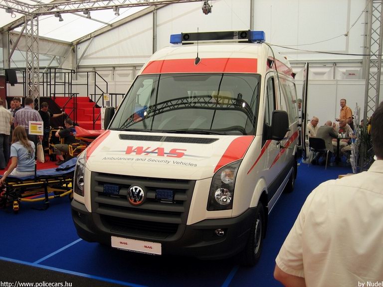 Volkswagen Crafter, fotó: Nudel
Keywords: német Németország mentő mentőautó