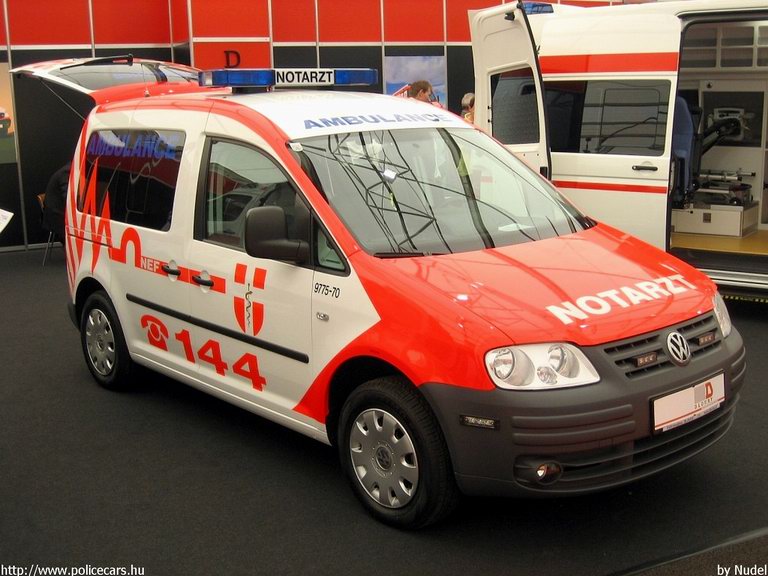 Volkswagen Caddy, fotó: Nudel
Keywords: német Németország mentő mentőautó