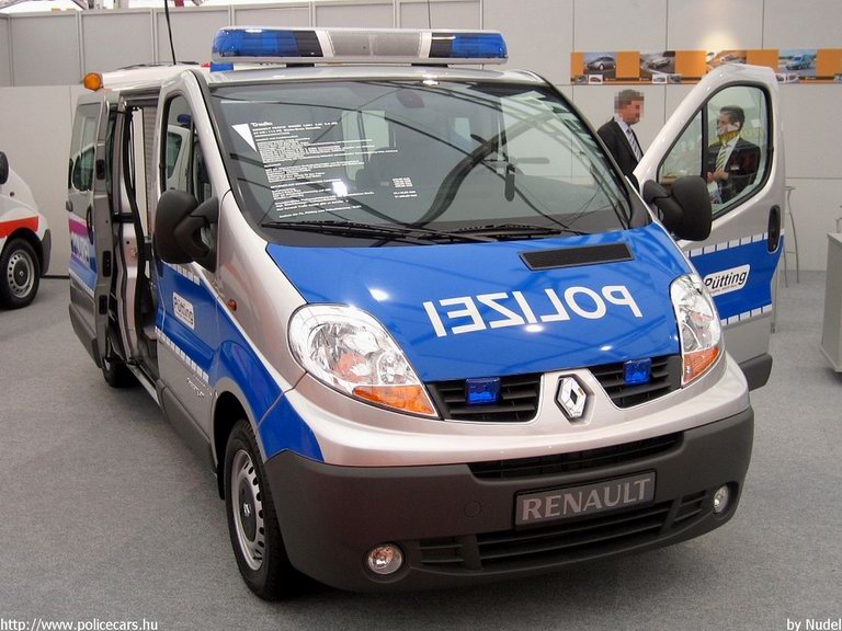 Renault Trafic, fotó: Nudel
Keywords: német Németország rendőr rendőrautó rendőrség