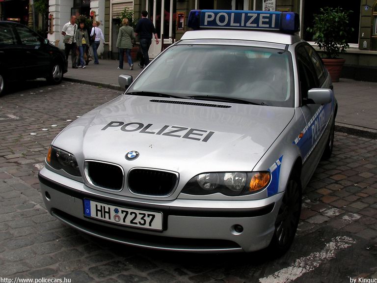 BMW, fotó: Kinguc
Keywords: német Németország rendőr rendőrautó rendőrség