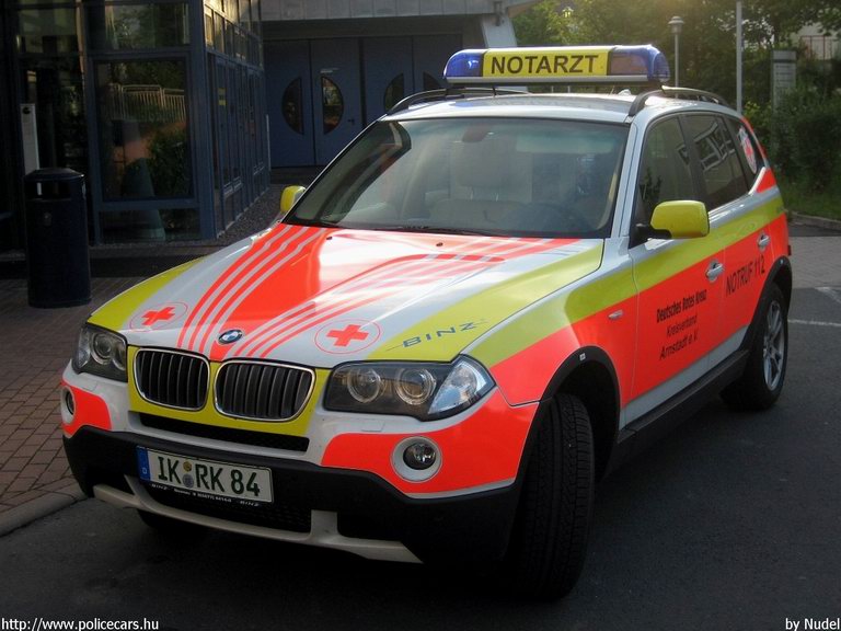 BMW X3, fotó: Nudel
Keywords: német Németország mentő mentőautó