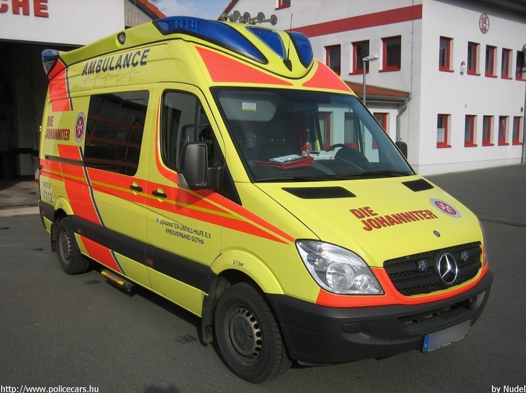 Mercedes Sprinter II, fotó: Nudel
Keywords: német Németország mentő mentőautó