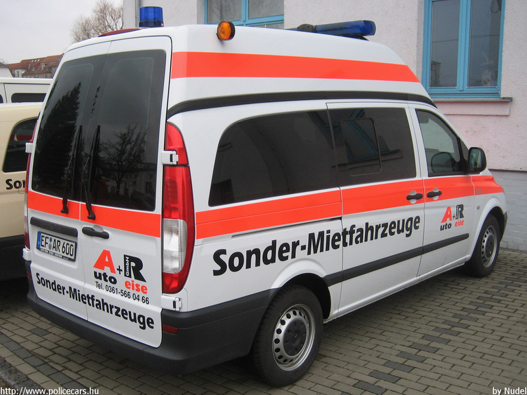 Mercedes Vito, fotó: Nudel
Keywords: német Németország mentő mentőautó