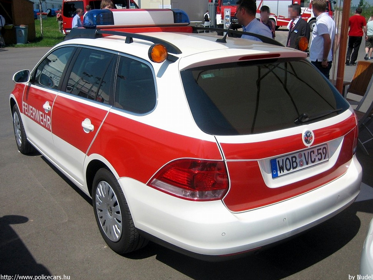 Volkswagen Golf Variant, fotó: Nudel
Keywords: német Németország tûzoltó tûzoltóautó tûzoltóság