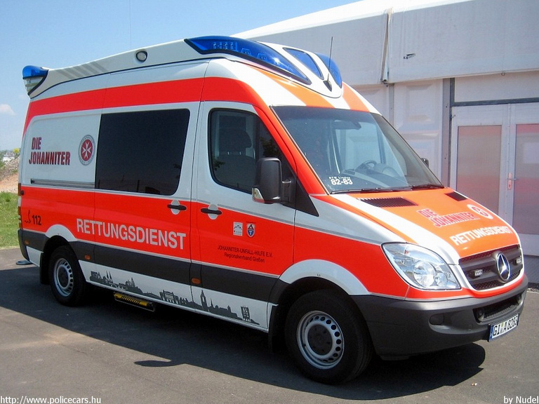 Mercedes-Benz Sprinter II, fotó: Nudel
Keywords: német Németország mentő mentőautó