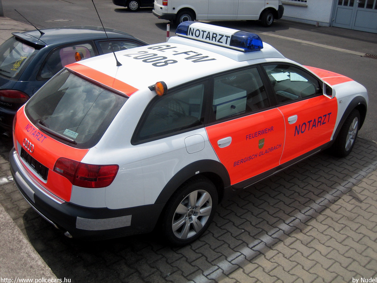 Audi, fotó: Nudel
Keywords: német Németország mentő mentőautó