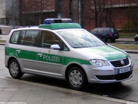 de696.jpg