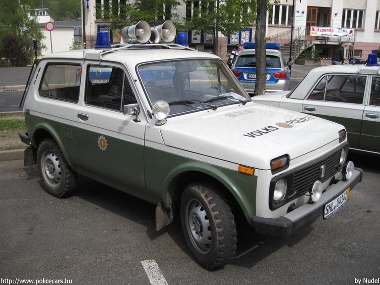 Lada Niva, fotó: Nudel
Keywords: német Németország rendőr rendőrautó rendőrség vaz