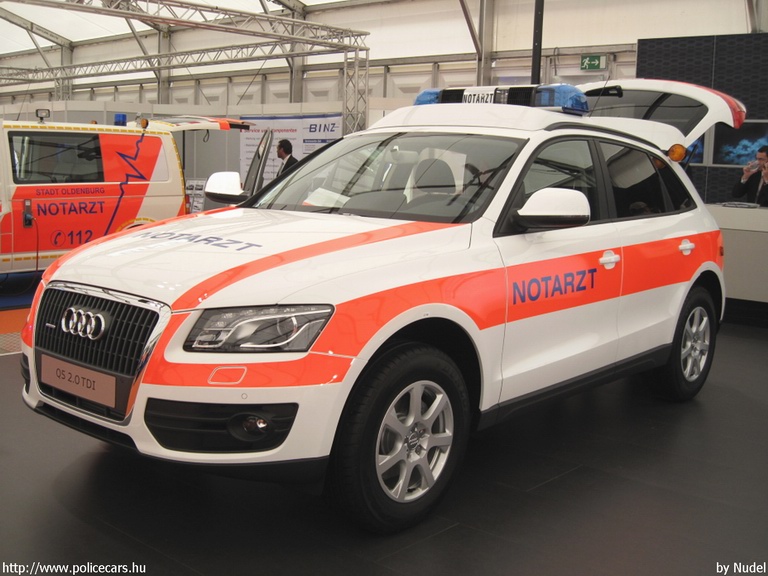 AUDI Q5, fotó: Nudel
Keywords: német Németország mentő mentőautó