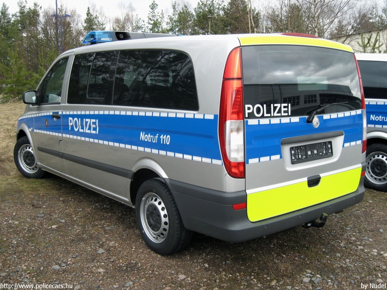 Mercedes-Benz Vito, fotó: Nudel
Keywords: rendőr rendőrautó rendőrség Németország német