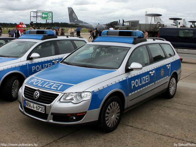 Volkswagen Passat, fotó: BakosPhoto
Keywords: rendőr rendőrautó rendőrség német Németország