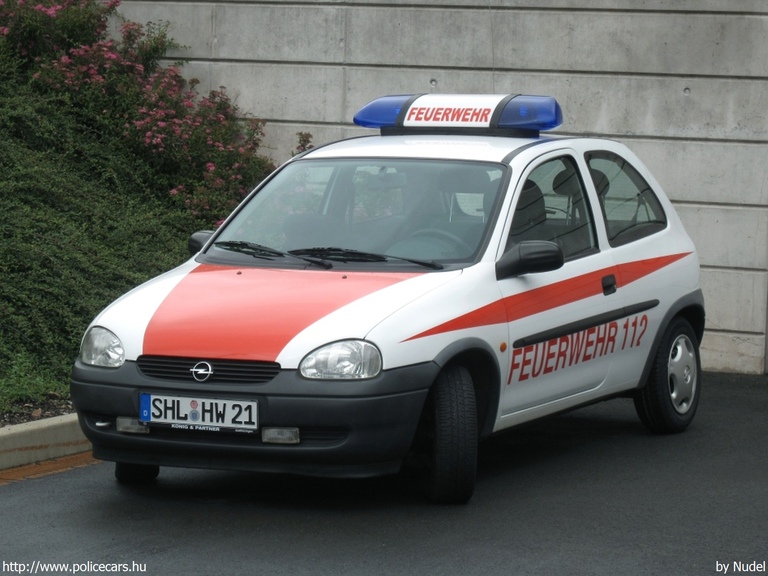 Opel Corsa, fotó: Nudel
Keywords: tûzoltó tûzoltóautó tûzoltóság német Németország