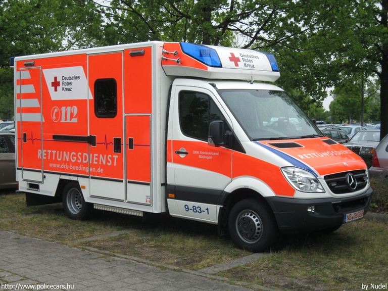 Mercedes-Benz Sprinter II, fotó: Nudel
Keywords: mentő mentőautó német Németország