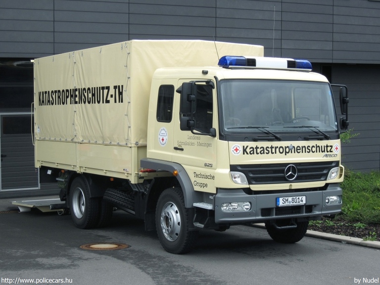 Mercedes-Benz Atego 925, fotó: Nudel
Keywords: mentő mentőautó német Németország