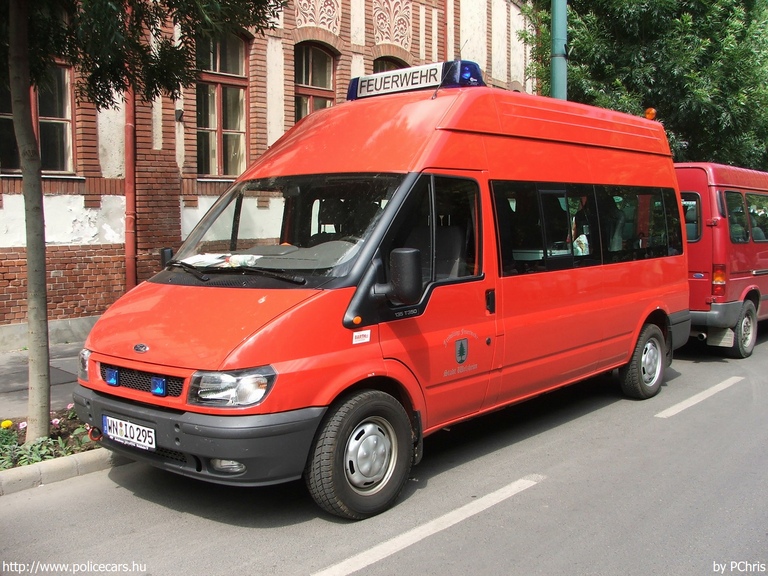 Ford Transit, fotó: PChris
Keywords: tûzoltó tûzoltóautó tûzoltóság német Németország