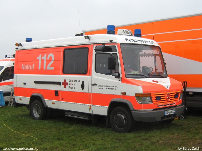 Mercedes-Benz Vario 615D, fotó: Seres Zoltán
Keywords: német Németország mentő mentőautó