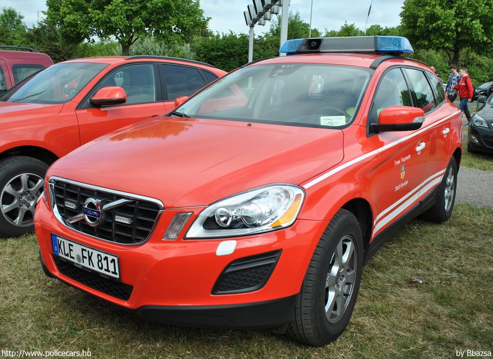 Volvo XC60, Kevelaer, fotó: Bbazsa
Keywords: német Németország tûzoltó tûzoltóautó tûzoltóság Germany german fire firetruck