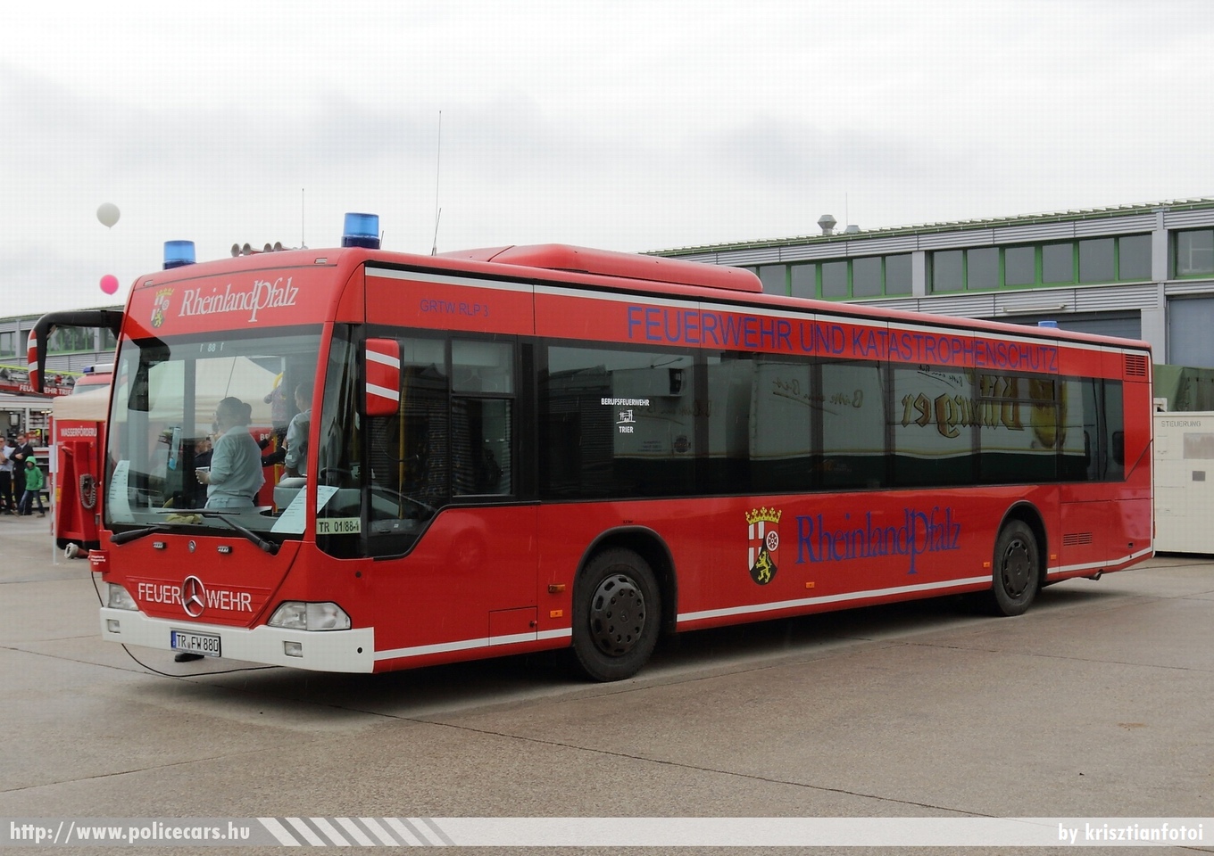 Mercedes-Benz Citaro O530, fotó: krisztianfotoi
Keywords: német Németország tûzoltó tûzoltóautó tûzoltóság Deutschland german fire firetruck bus