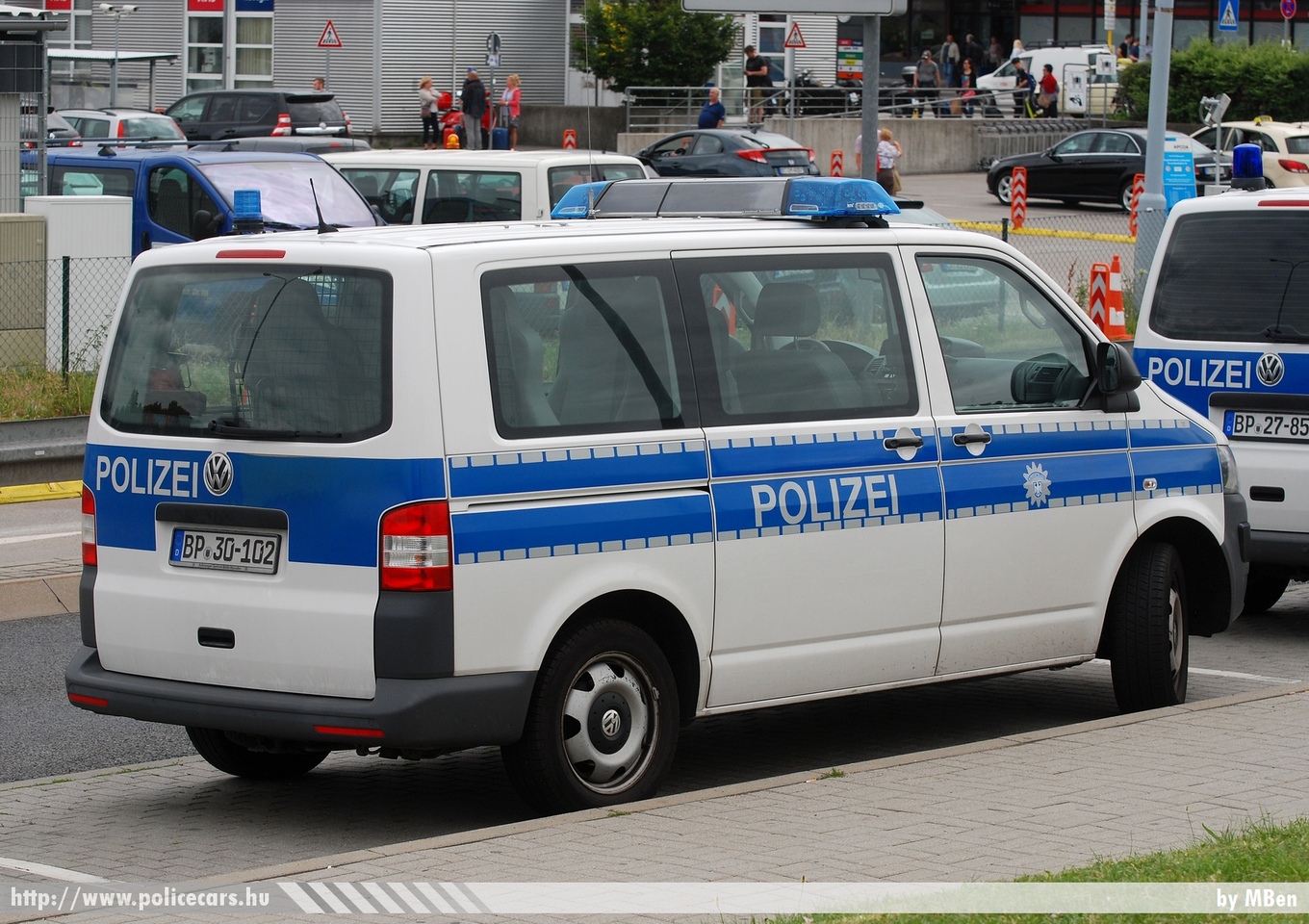 Volkswagen Transporter T5 facelift, fotó: MBen
Keywords: német Németország rendőr rendőrautó rendőrség Germany german police policecar