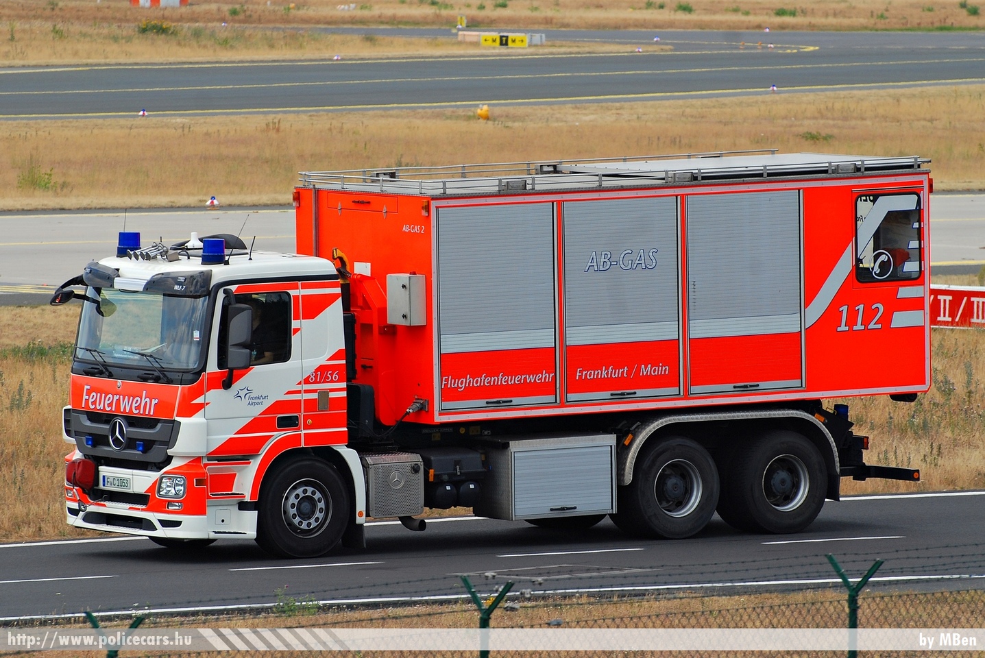 Mercedes Actros 2655, Frankfurt Airport, fotó: MBen
Keywords: német Németország tûzoltó tûzoltóautó tûzoltóság Germany german fire firetruck