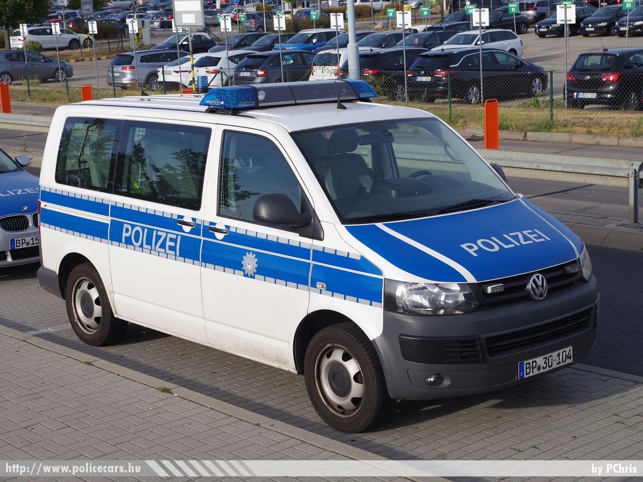 Volkswagen Transporter T5, fotó: PChris
Keywords: német Németország rendőr rendőrautó rendőrség german Germany police policecar