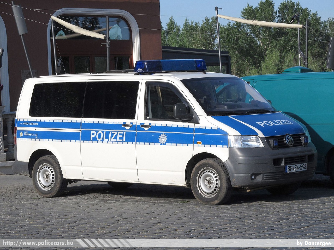 Volkswagen Transporter T5, fotó: PChris
Keywords: német Németország rendőr rendőrautó rendőrség german Germany police policecar