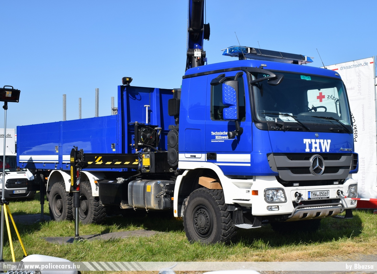 Mercedes Actros, THW, fotó: Bbazsa
Keywords: német Németország Germany german