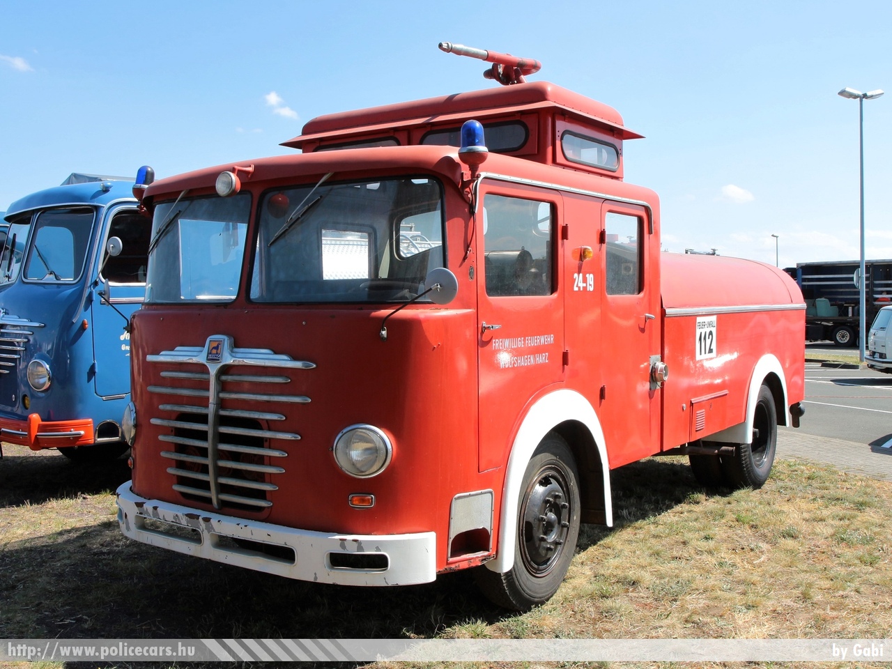 Büssing 4000 U, berlini rendõrség, késõbb Freiwillige Feuerwehr Wolfshagen/Harz, fotó: Gabi
Keywords: német Németország tûzoltó tûzoltóautó tûzoltóság Germany german fire firetruck rendőr rendőrautó rendőrség police policecar