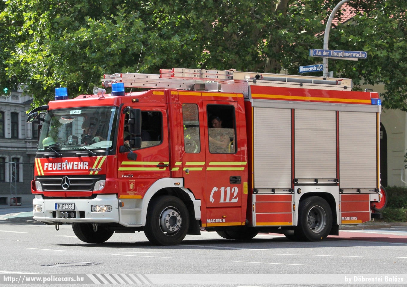 Mercedes Atego 1429 Magirus HLF 20/16, Berufsfeuerwehr München, fotó: Döbrentei Balázs
Keywords: német Németország tûzoltó tûzoltóautó tûzoltóság Germany german fire firetruck