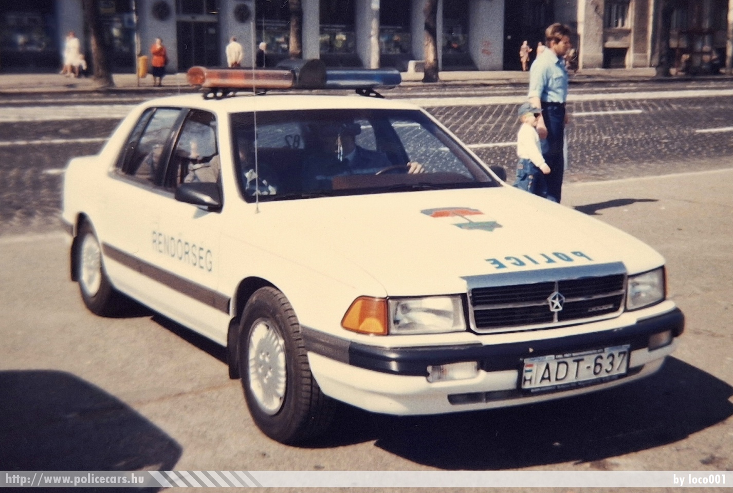 Dodge Spirit, fotó: loco001
Keywords: magyar Magyarország rendőr rendőrautó rendőrség Hungary hungarian police policecar ADT-637
