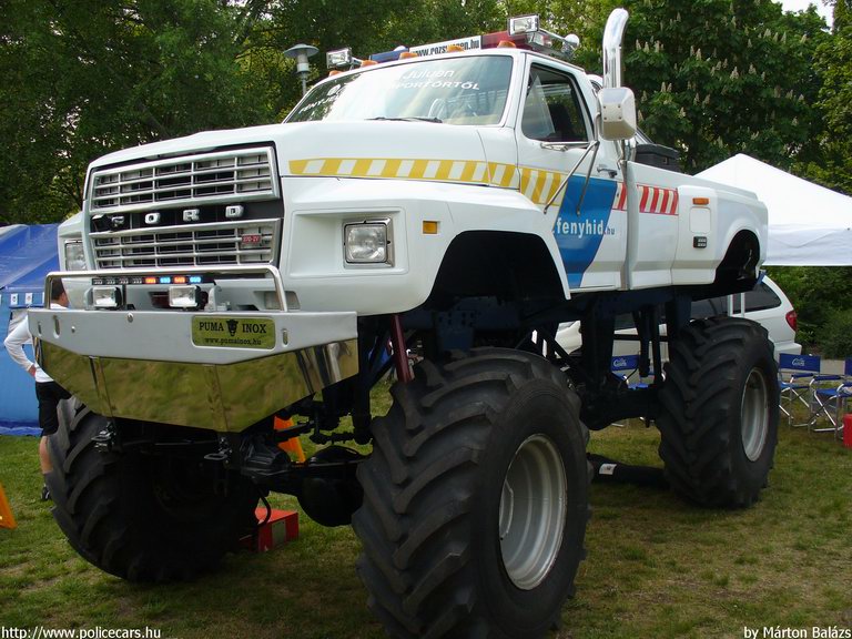 Ford F-350, fotó: Márton Balázs
Keywords: egyéb bigfoot