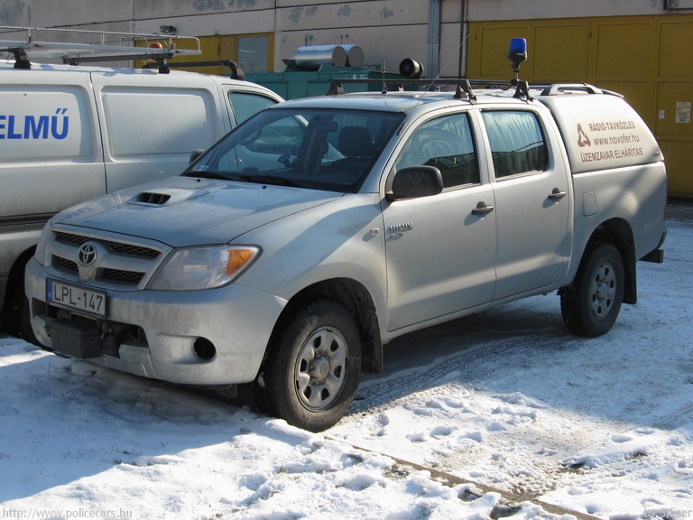 Toyota Hilux, NOVOFER Távközlési Innovációs Zrt., fotó: Sniper
Keywords: magyar Magyarország LPL-147