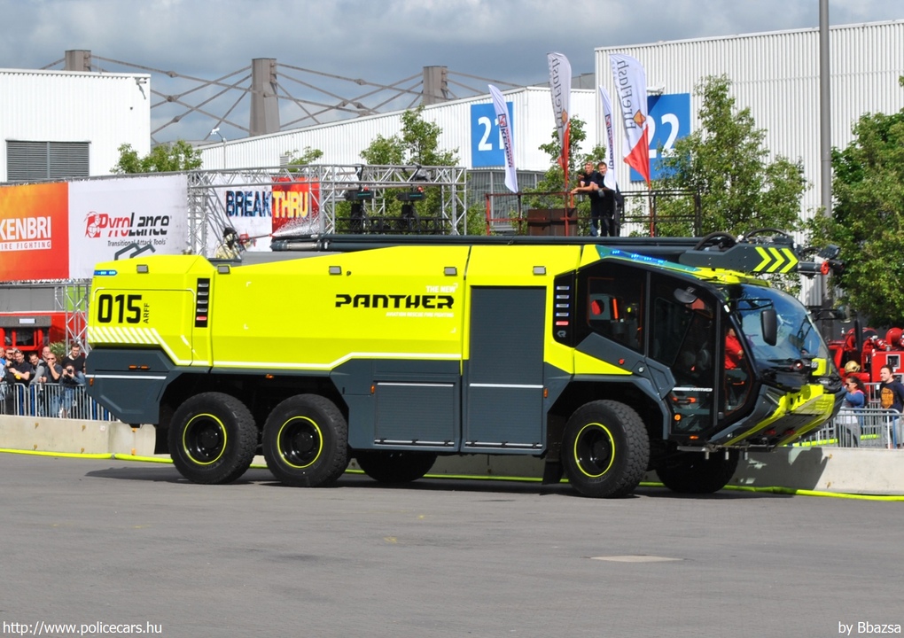Rosenbauer Panther, fotó: Bbazsa
Keywords: rosenbauer panther bbazsa 