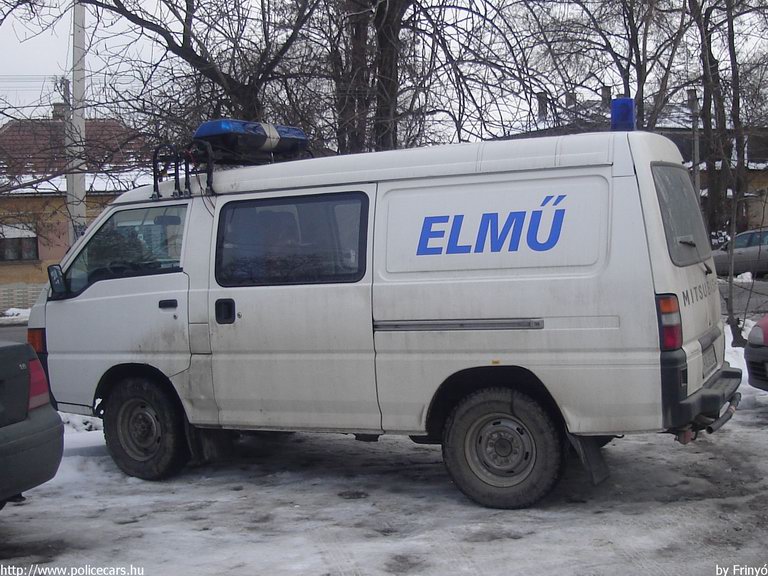 Mitsubishi L300, fotó: Frinyó
Keywords: ELMÛ elektromos mûvek HAJ-239