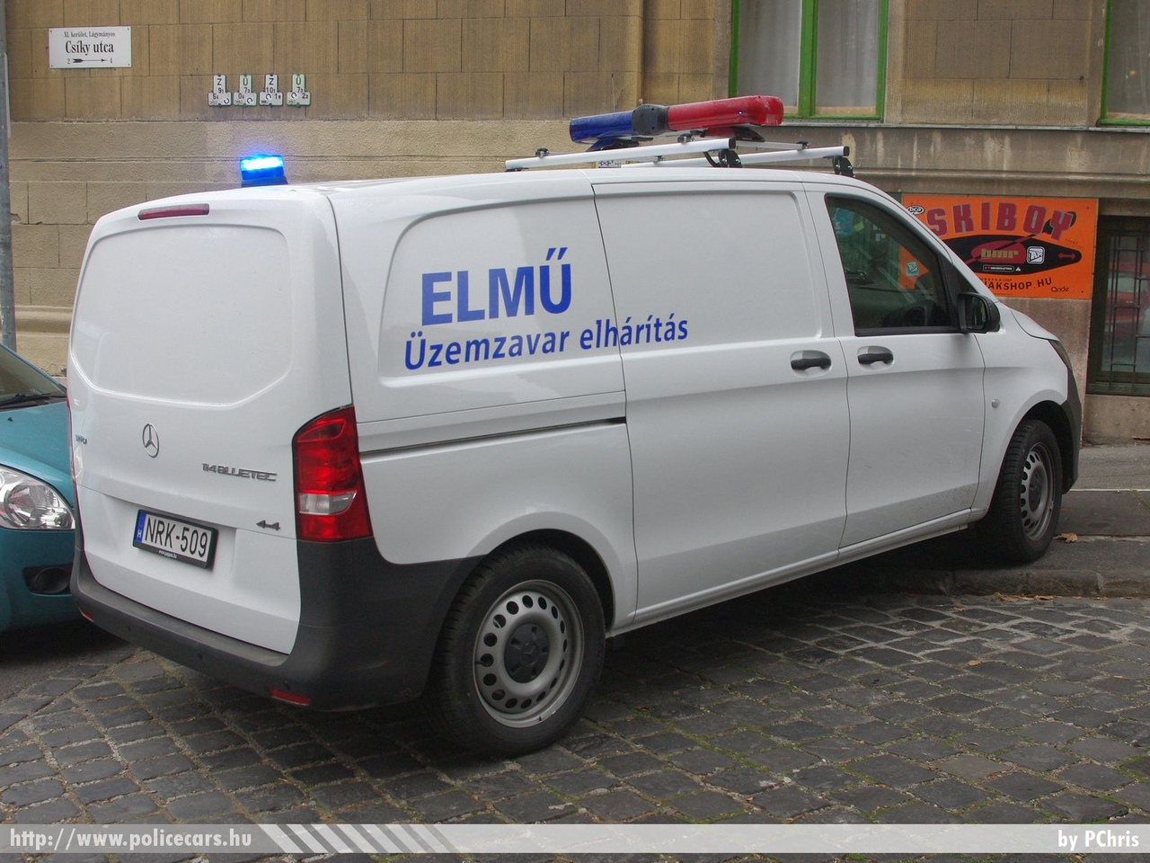 Mercedes-Benz Vito 114 Bluetec 4x4, fotó: PChris
Keywords: ELMÛ elektromos mûvek NRK-509