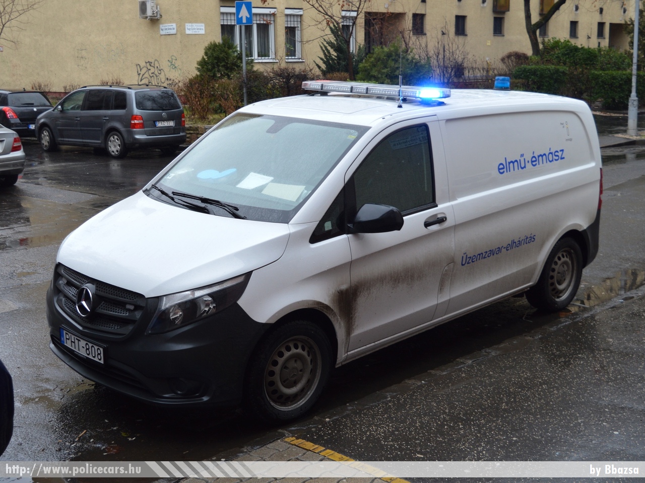 Mercedes-Benz Vito 114 CDI 4x4, fotó: Bbazsa
Keywords: ELMÛ elektromos mûvek PHT-808