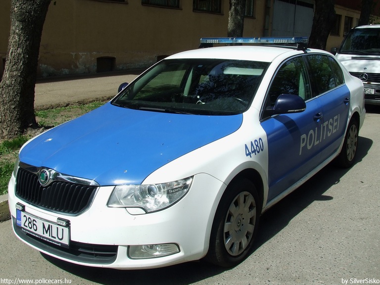 Skoda Superb, fotó: SilverSisko
Keywords: észt Észtország rendőr rendőrautó rendőrség