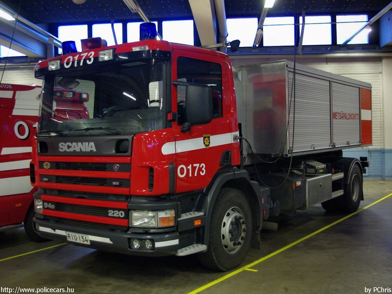 Scania 94D-220, Oulu, fotó: PChris
Keywords: finn Finnország tûzoltó tûzoltóautó tûzoltóság