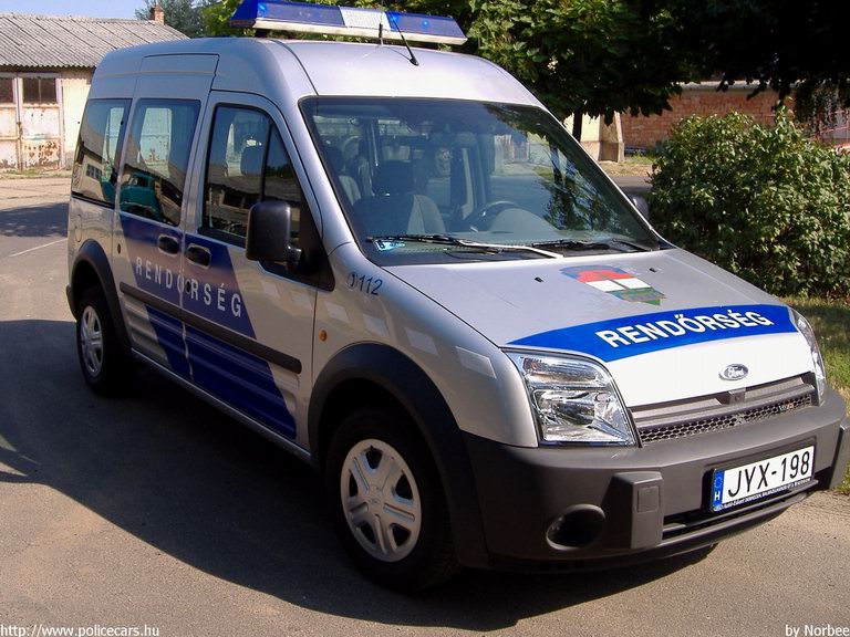 Ford Tourneo, fotó: Norbee
Keywords: rendőrség rendőrautó rendőr magyar Magyarország JYX-198