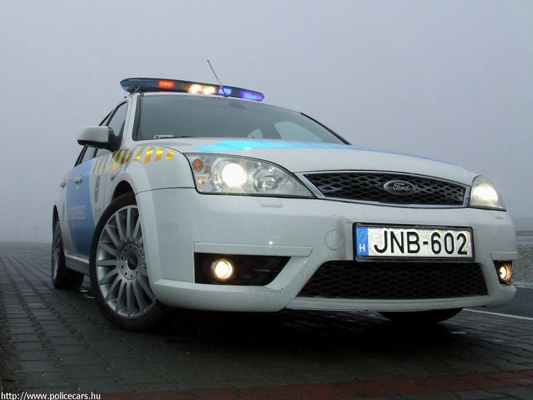 Ford Mondeo ST
Keywords: rendőrség rendőrautó rendőr magyar Magyarország JNB-602